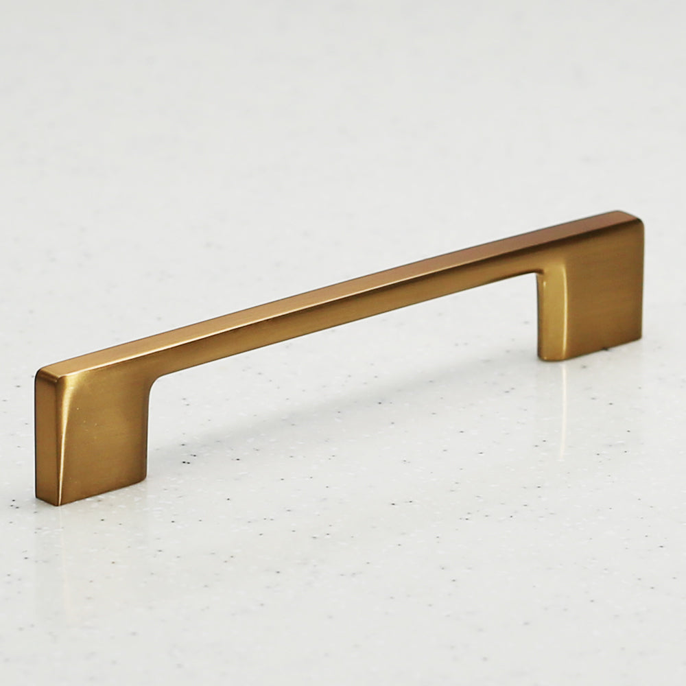 Bibury Pull - Champagne - C/C 128mm